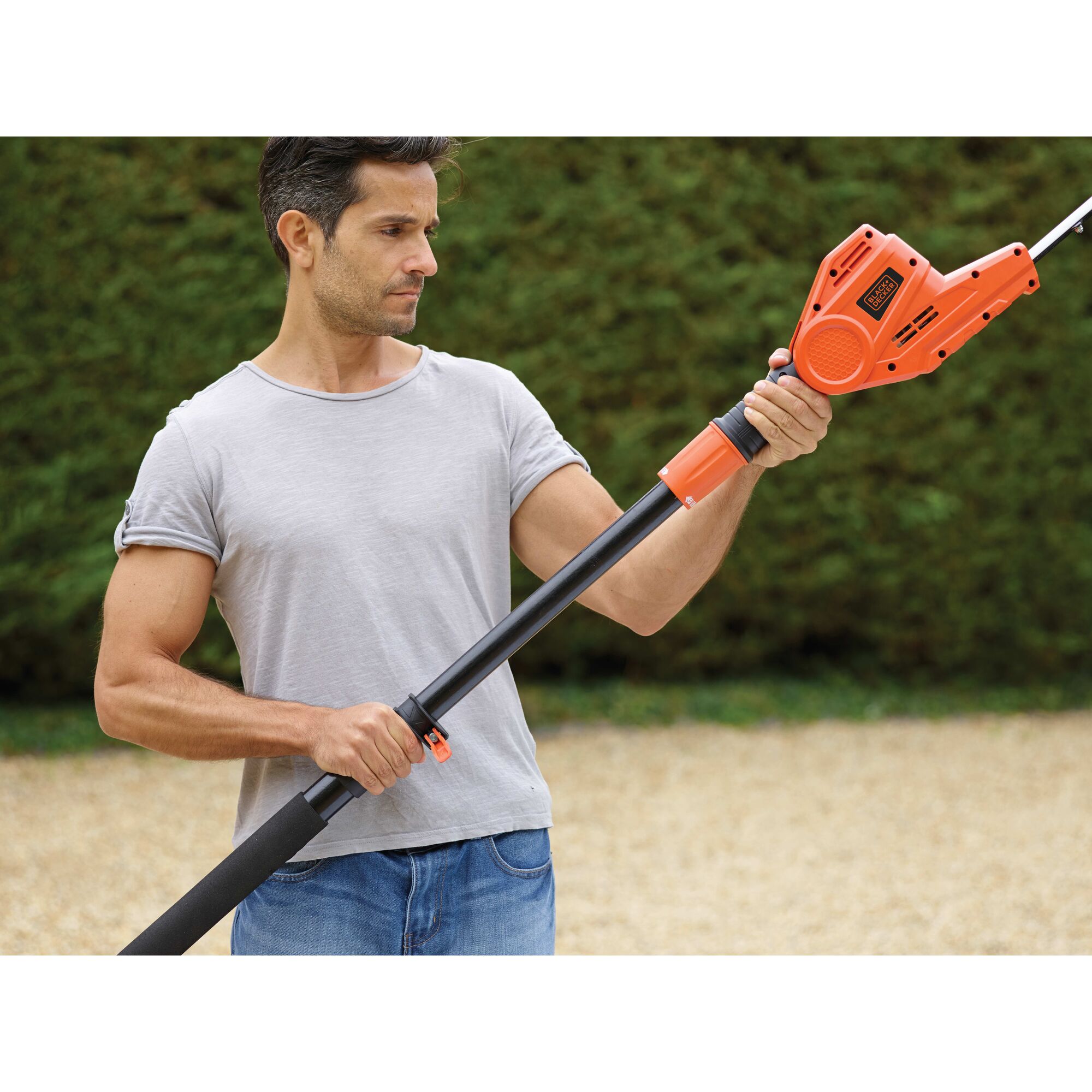 Black and decker best sale electric pole hedge trimmer